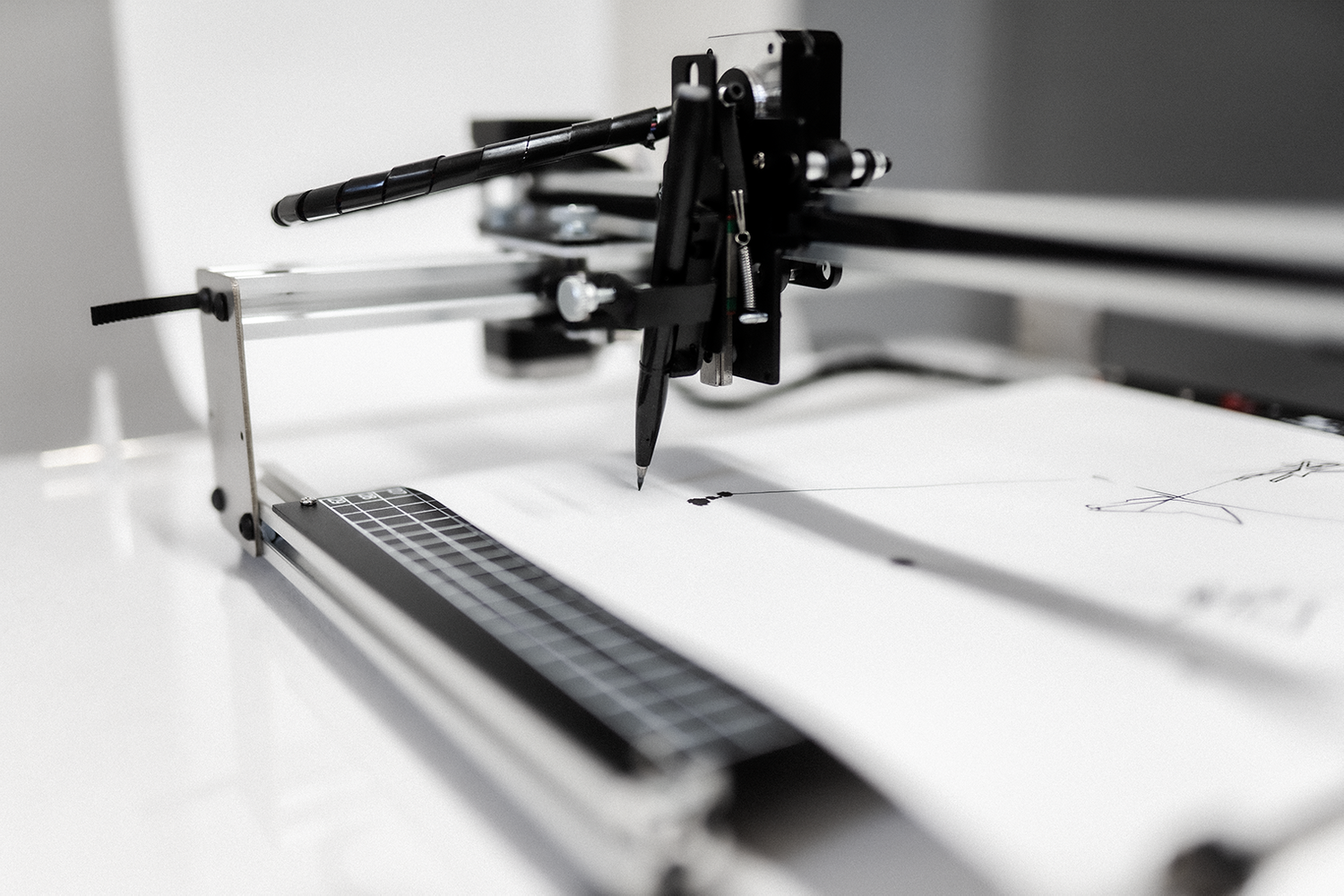 (NON)SENSE Asemic Writing System